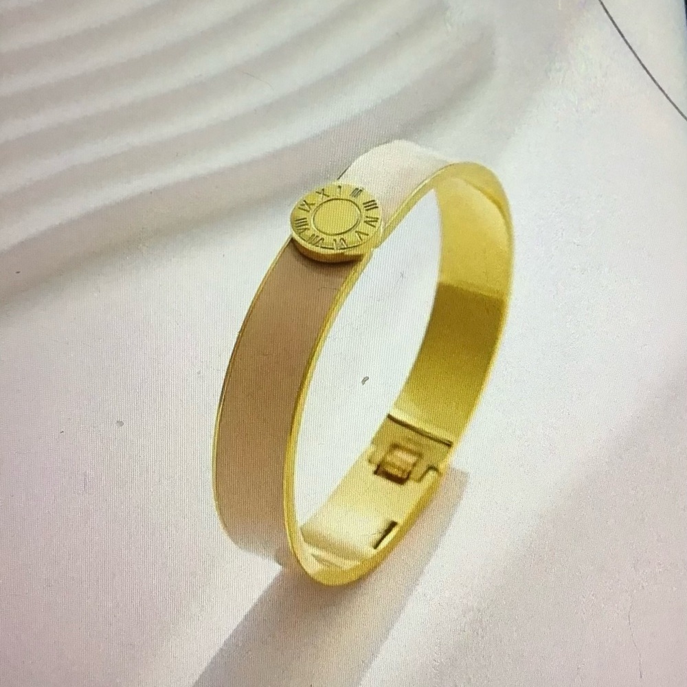 Vintage Retro Style Roman Numeral Bracelet
